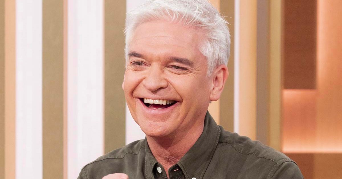 Holly Willoughby teases Phillip Schofield's This Morning return after negative Covid test
