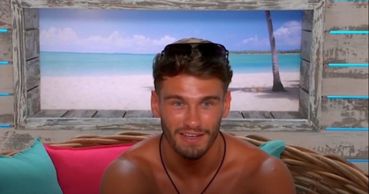 Love Island fans fuming as newcomer Jacques makes savage dig about Paige's appearance