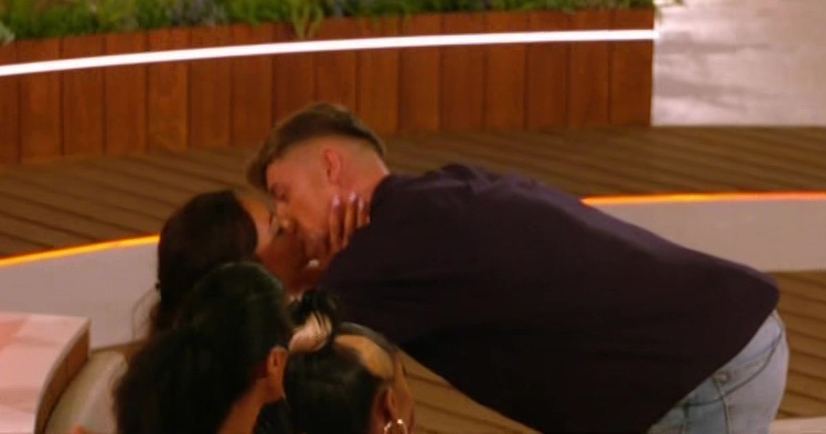 Love Island 'dark horse' Liam snogs all five girls during filthy dare before sudden exit
