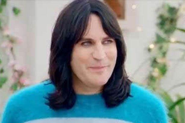 Bake Off's Noel Fielding sparks concern as he goes missing during technical challenge