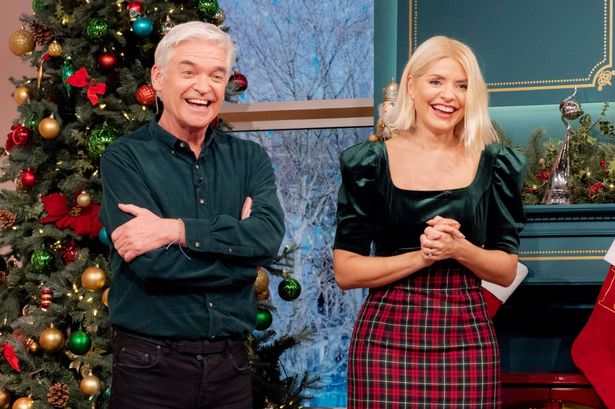 This Morning fans demand answers over Holly Willoughby and Phillip Schofield's time off